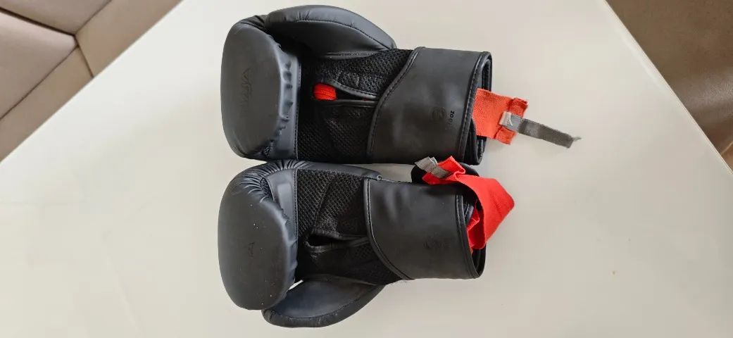 Luvas de Boxe/Muay Thai 16Oz + Bandagem - Foto 3