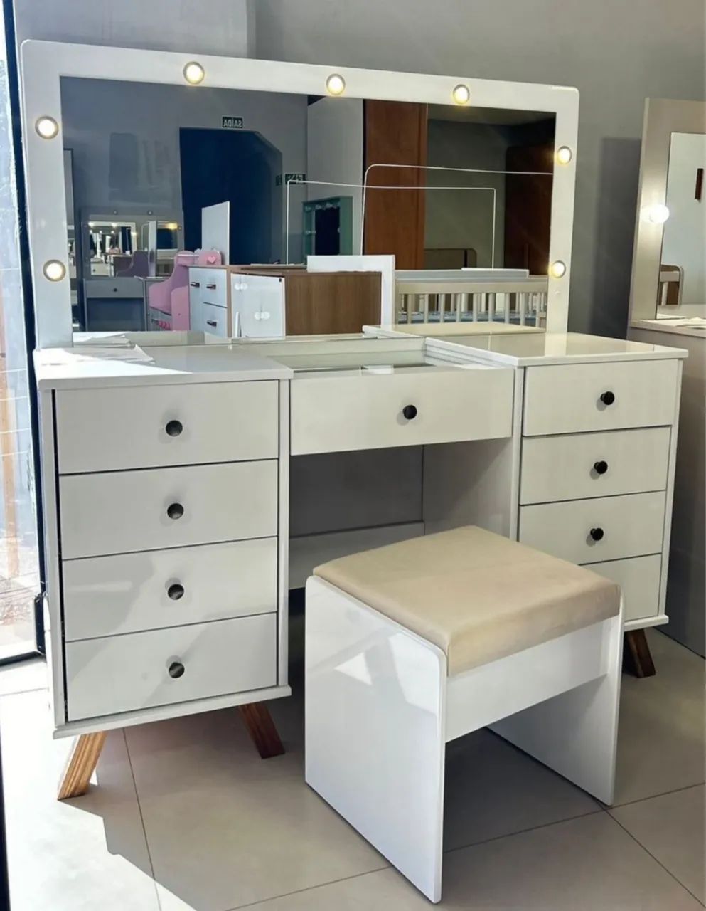 Penteadeira camarim com banqueta - Promoção 
