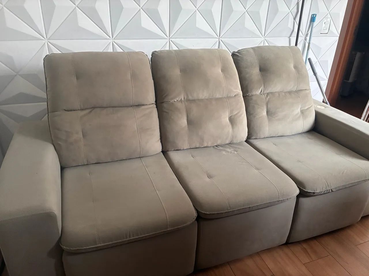 Sofá retrátil e reclinável - Foto 3