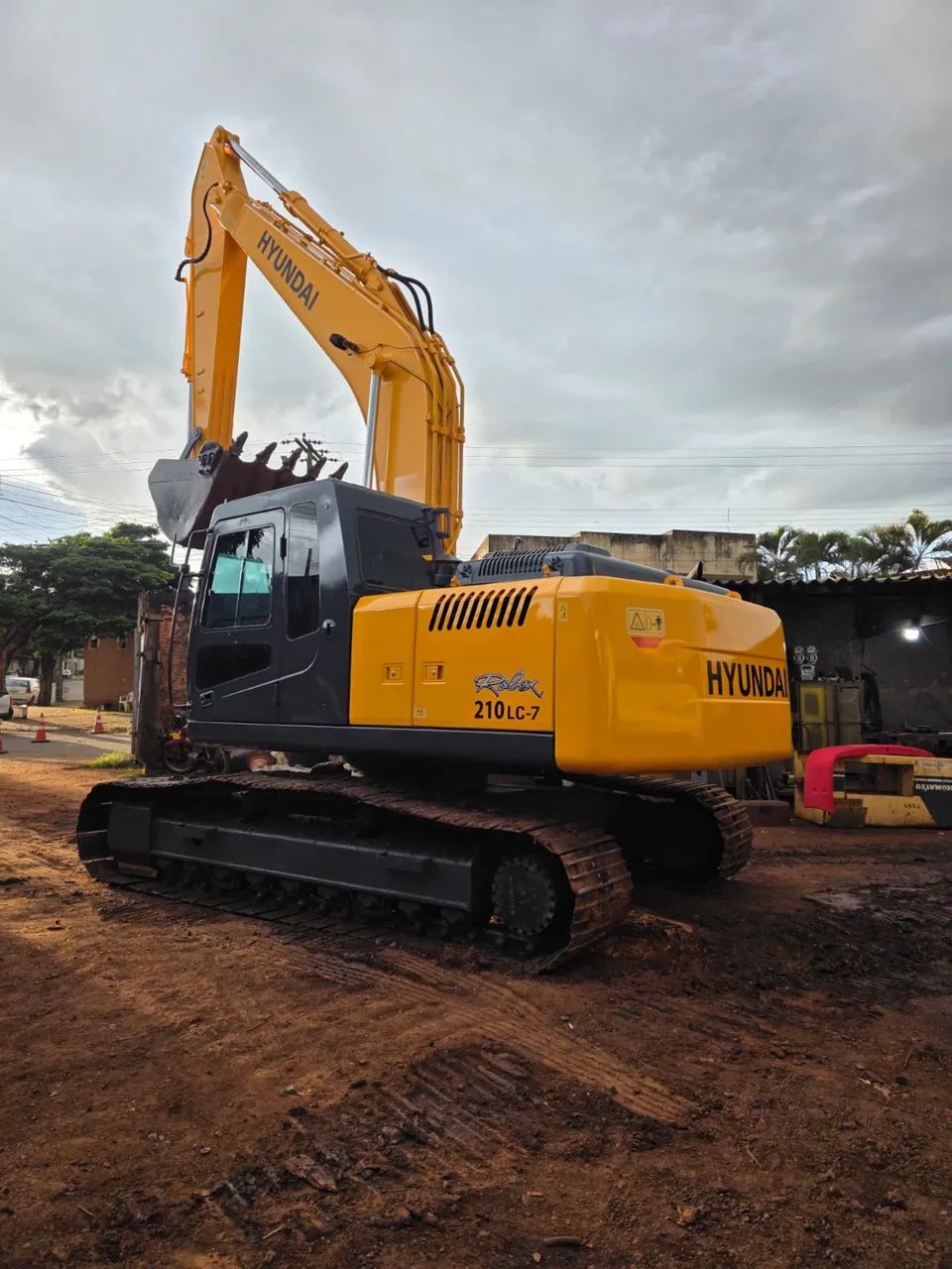 Escavadeira - Foto 3