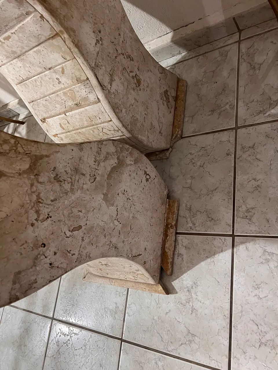 MESA DE VIDRO COM BASE EM GRANITO 4 CADEIRAS - Foto 4