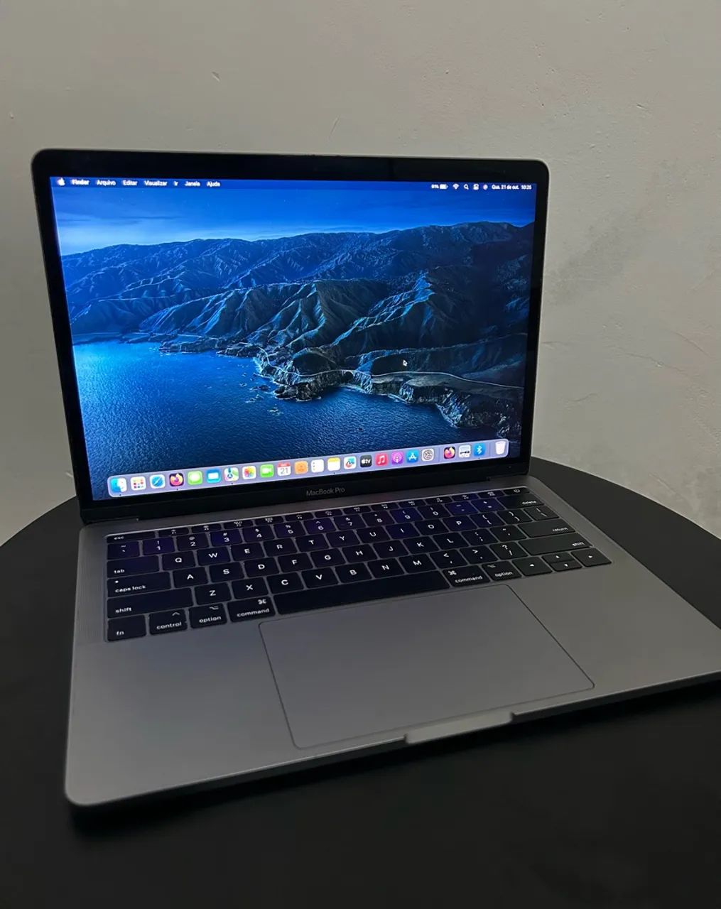 MACBOOK PRO 