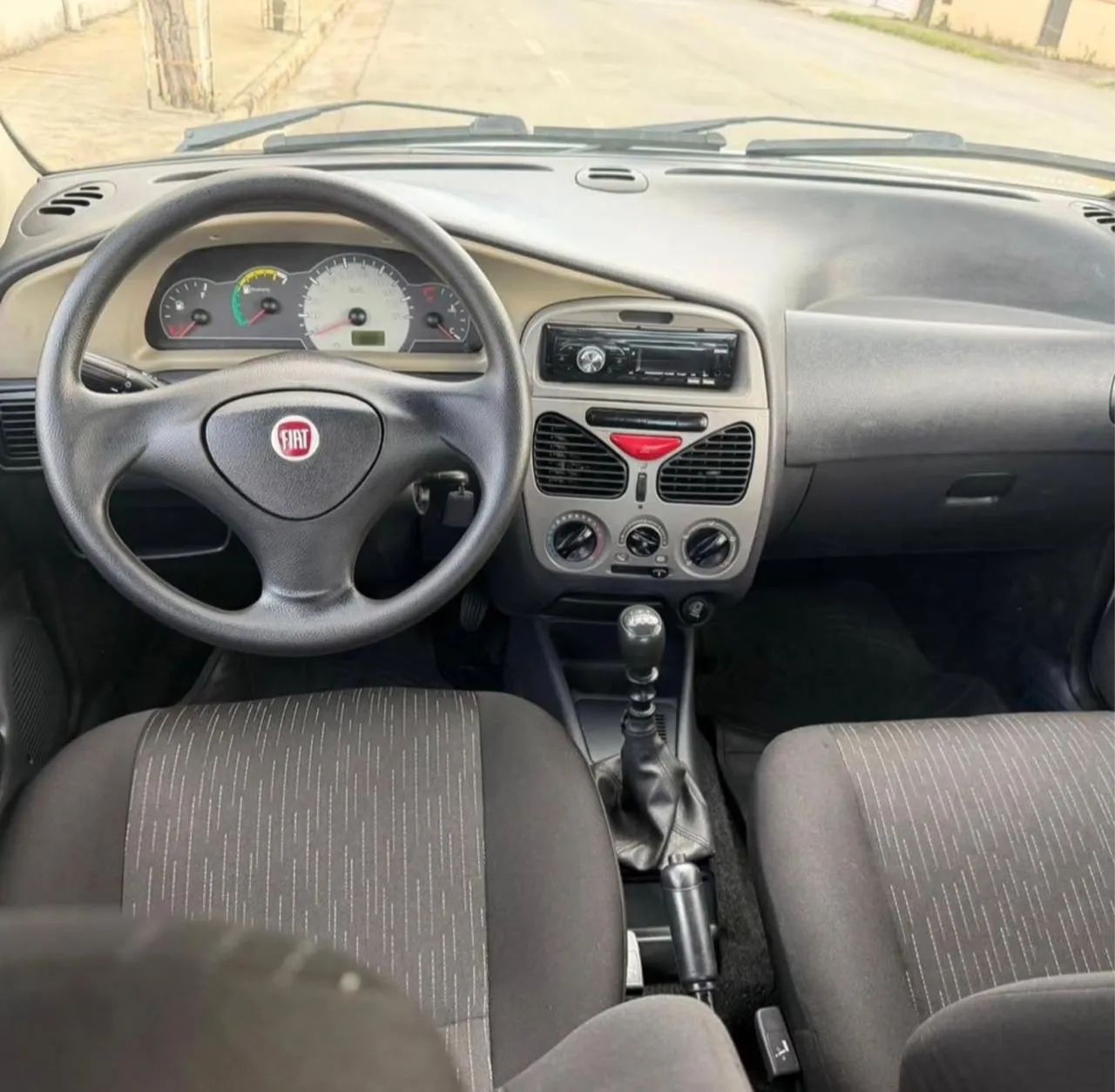 Fiat Palio Palio 1.0 ECONOMY Fire Flex 8V 4p 2014