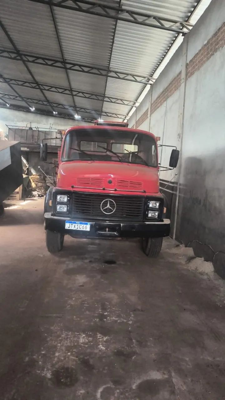 MERCEDES 1313
