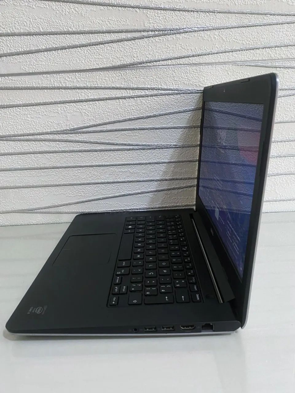 Notebook Dell i5 | 8 GB RAM| Video Dedicado - Foto 5
