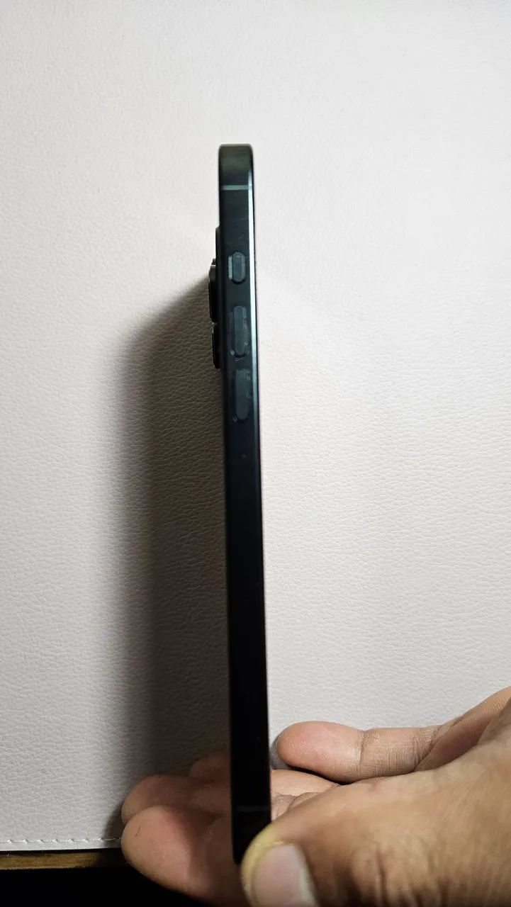Vendo iPhone 16 pro max 256Gb - Foto 2