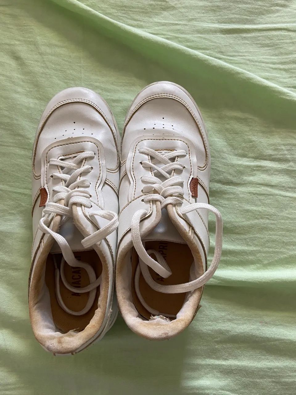 Vendo dois tênis Ana Capri 40,00 - Foto 2