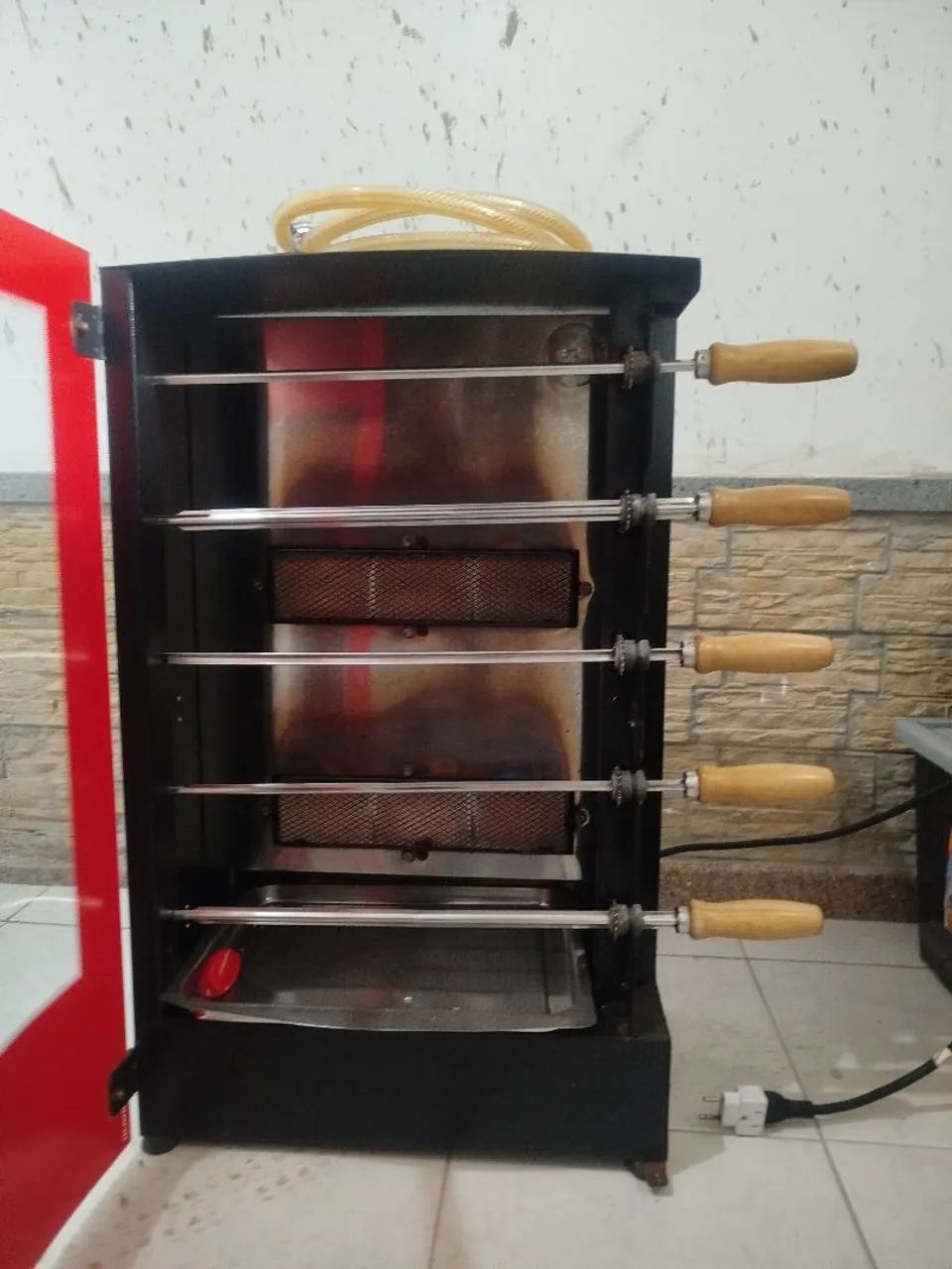 CHURRASQUEIRA A GÁS 