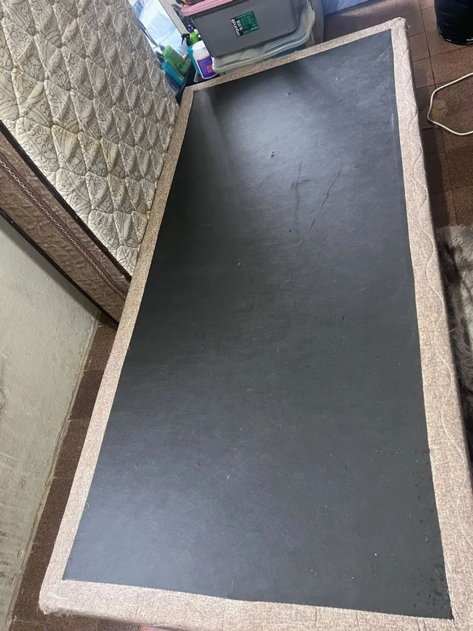VENDO CAMA BOX DE SOLTEIRO COMPLETA COM COLCHÃO!<br> - Foto 3