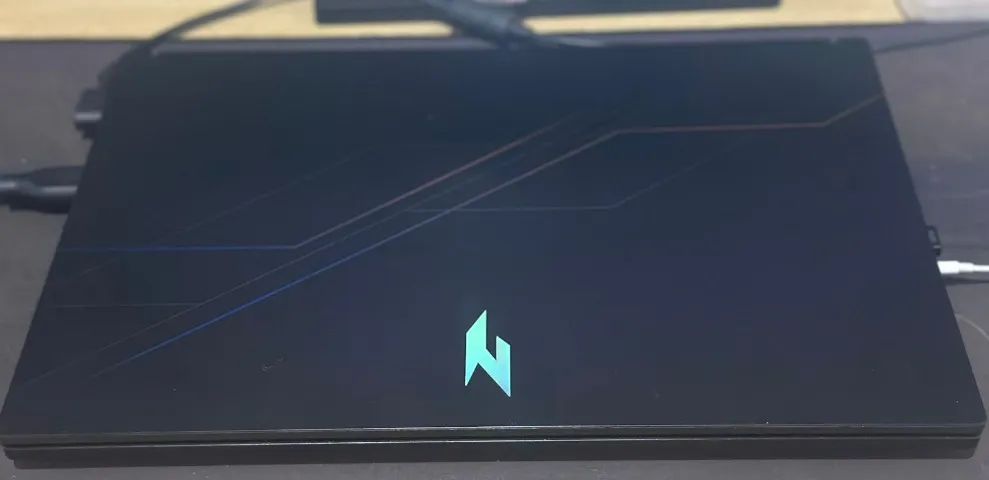 Notebook Acer Nitro V15 - Foto 2