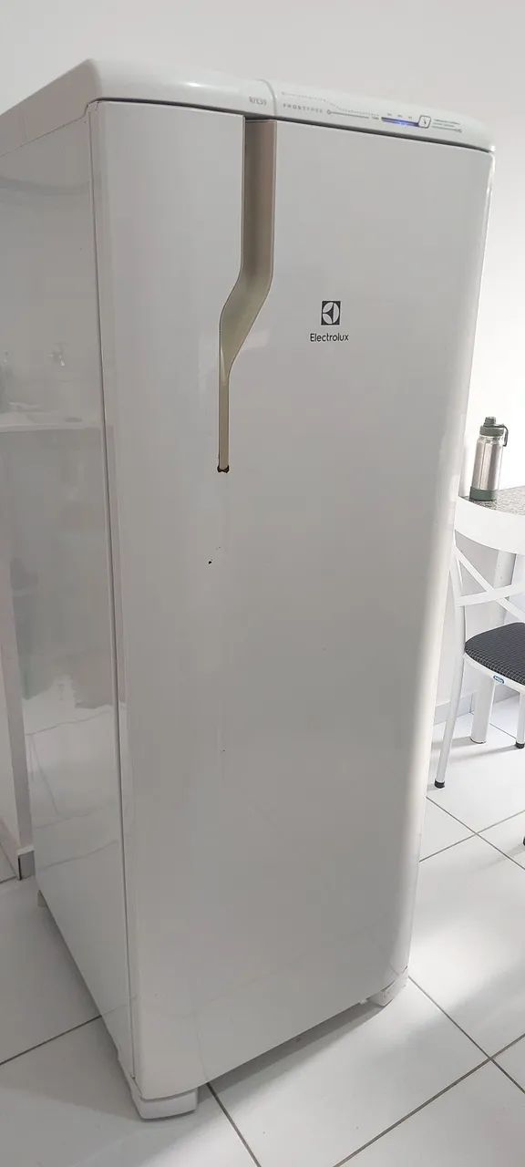 Geladeira Electrolux RFE39 FROSTFREE - Foto 2