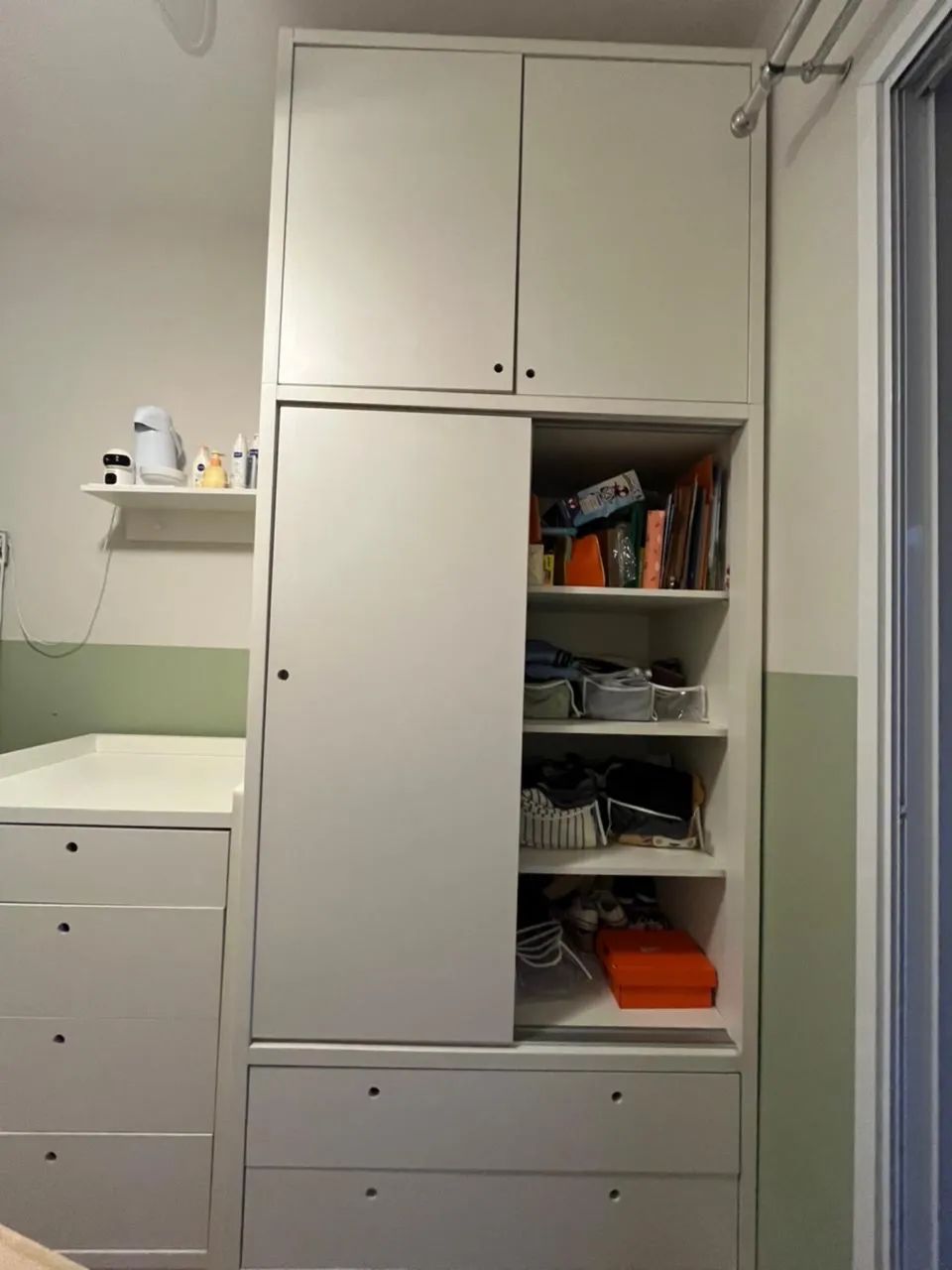 Guarda roupa de bebê - Super NOVO - Foto 2