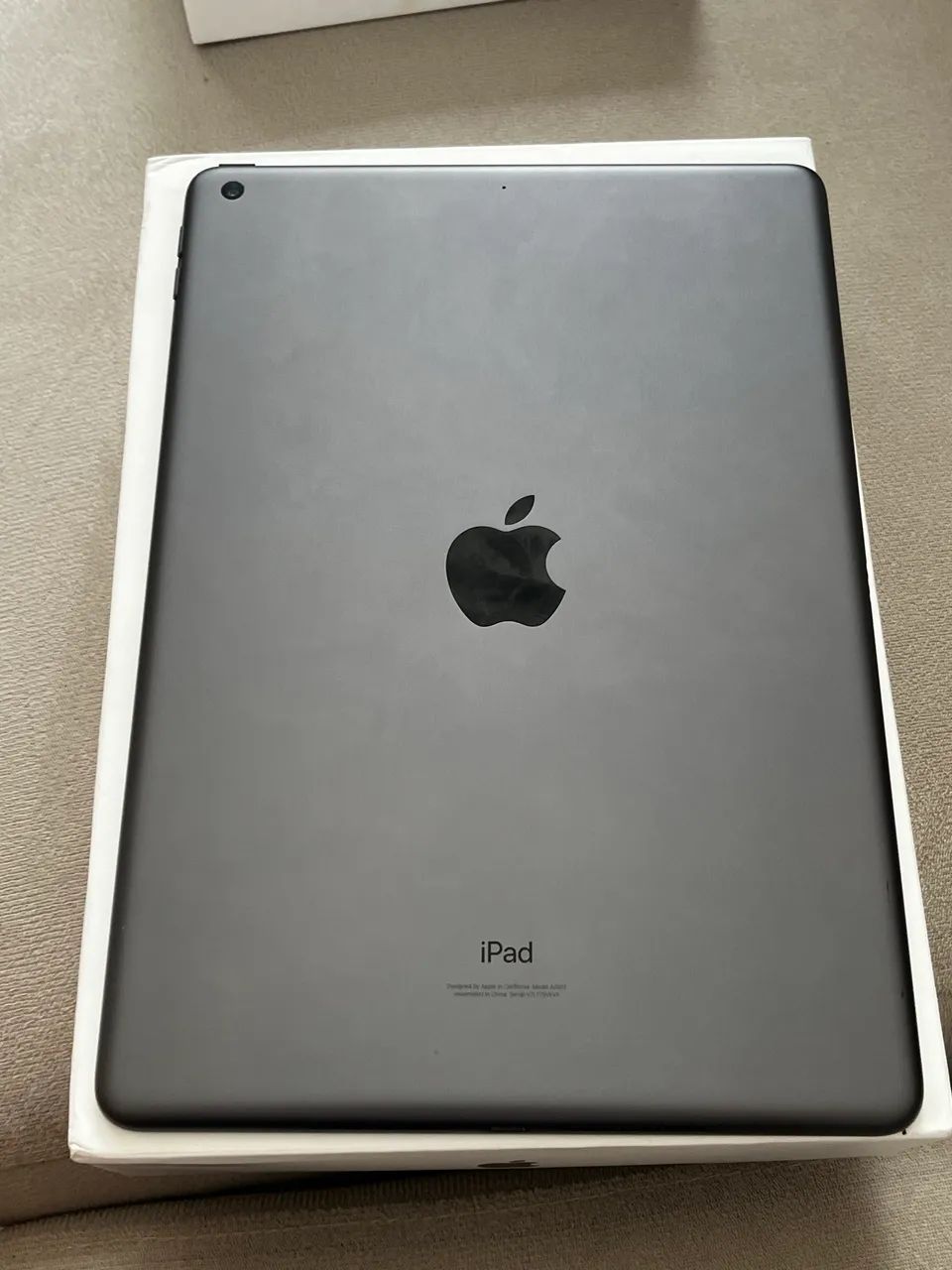 VENDO IPAD APPLE 9th NOVO NA CAIXA - Foto 2