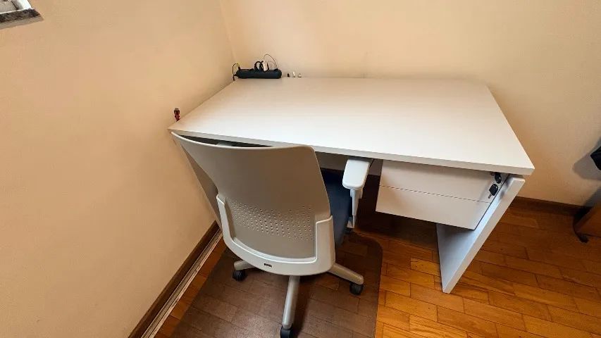 Mesa e cadeira para escritório  - Foto 3