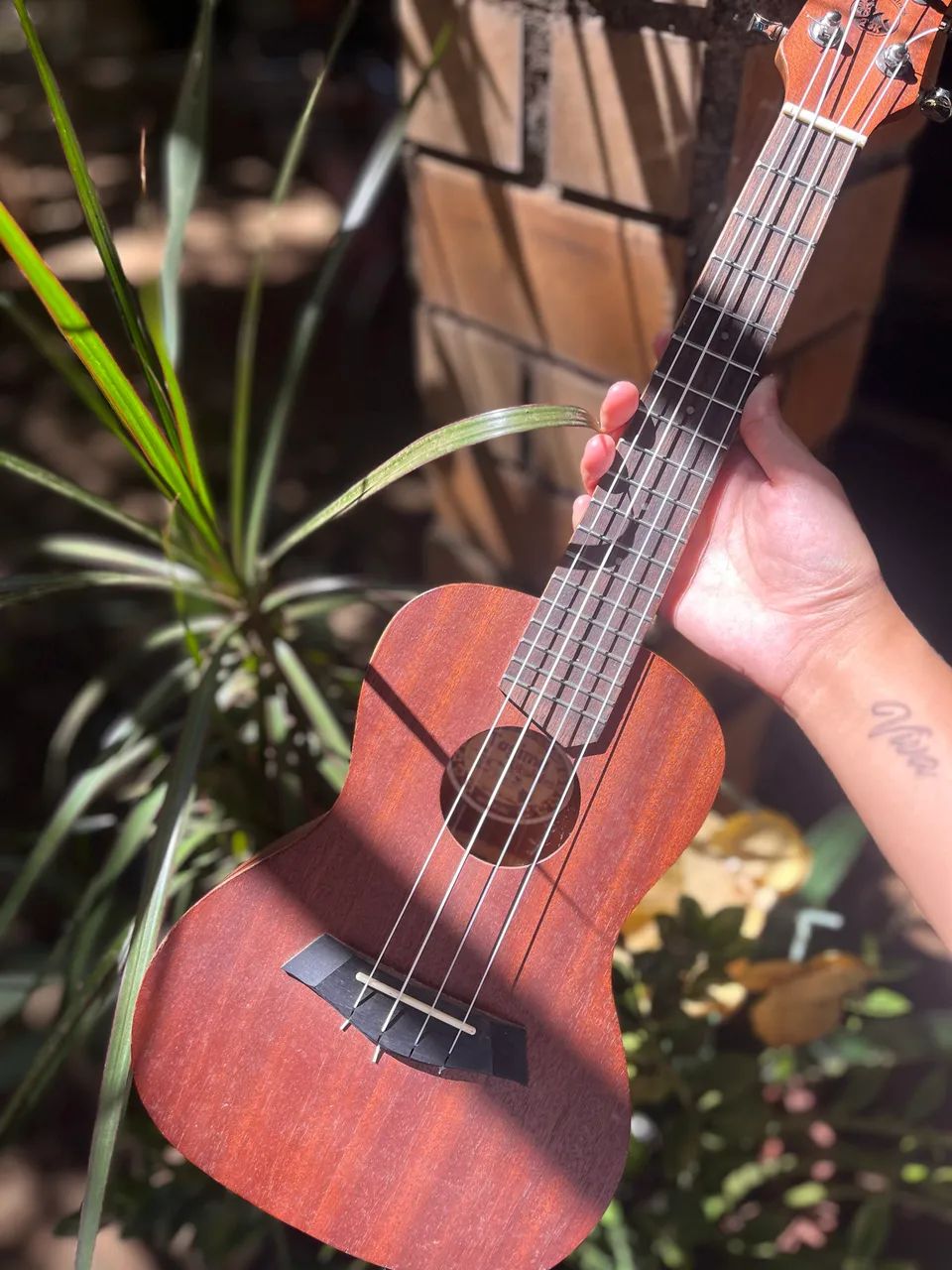 Ukulele Tagima 23-K  - Foto 5