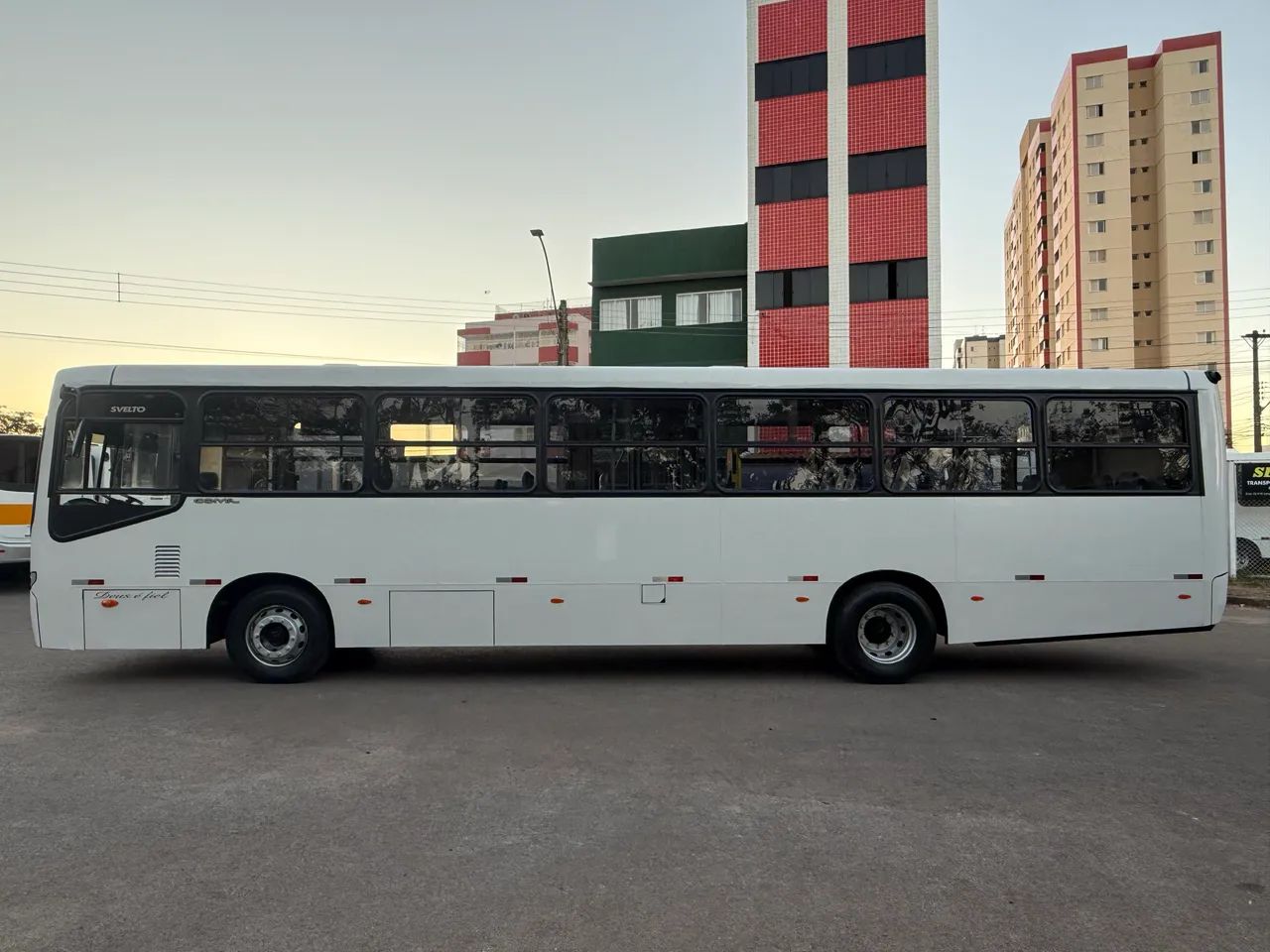 Mercedes 1721 2013/2013 Novíssimo. .  - Foto 3