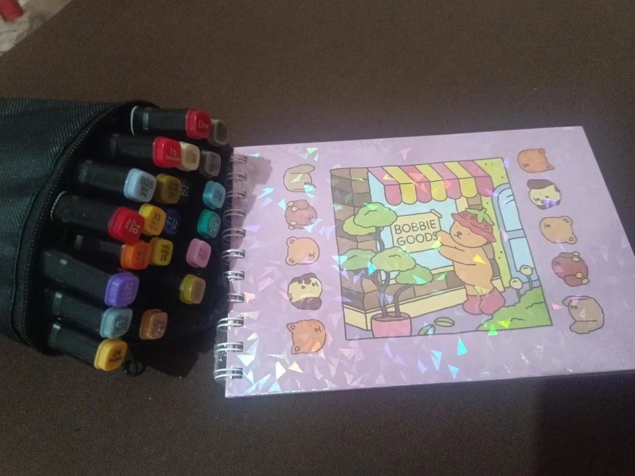Caderno de desenho e pincéis para crianças - Foto 2