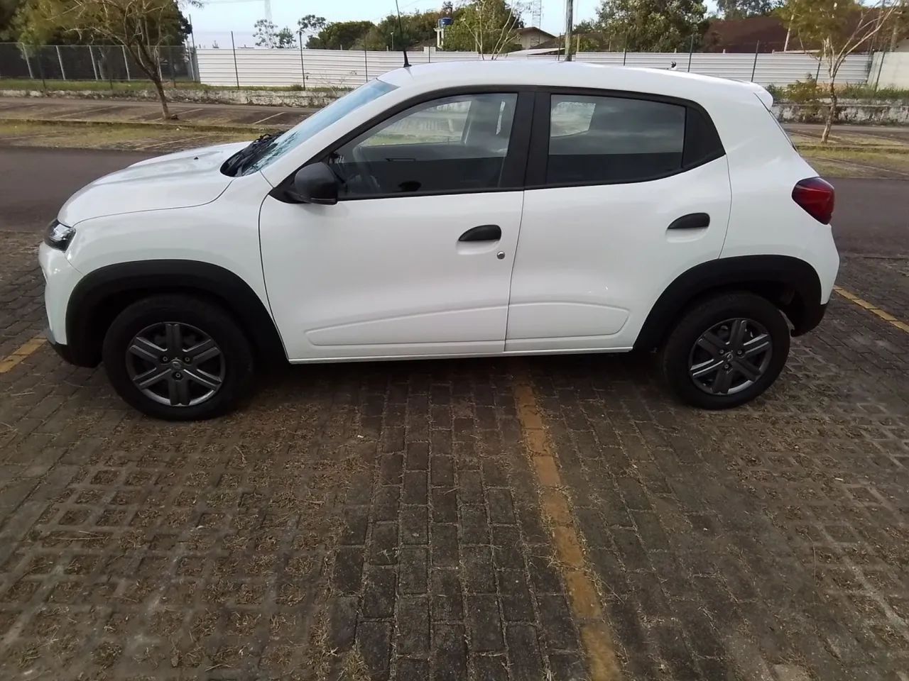 Renault Kwid 1.0 Zen 2026 - Foto 2
