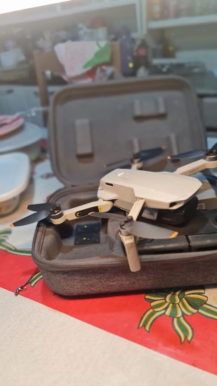 Troco ou vendo Drone Dji mavic mini se  - Foto 3