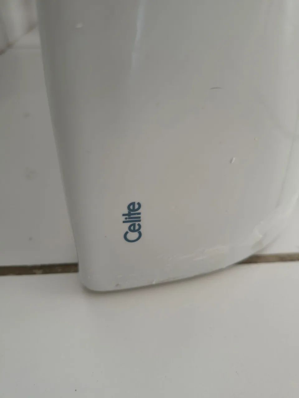 Pia com coluna Celite - Foto 4