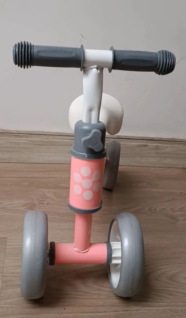 BICICLETA DE EQUILÍBRIO 4 RODAS - Foto 3