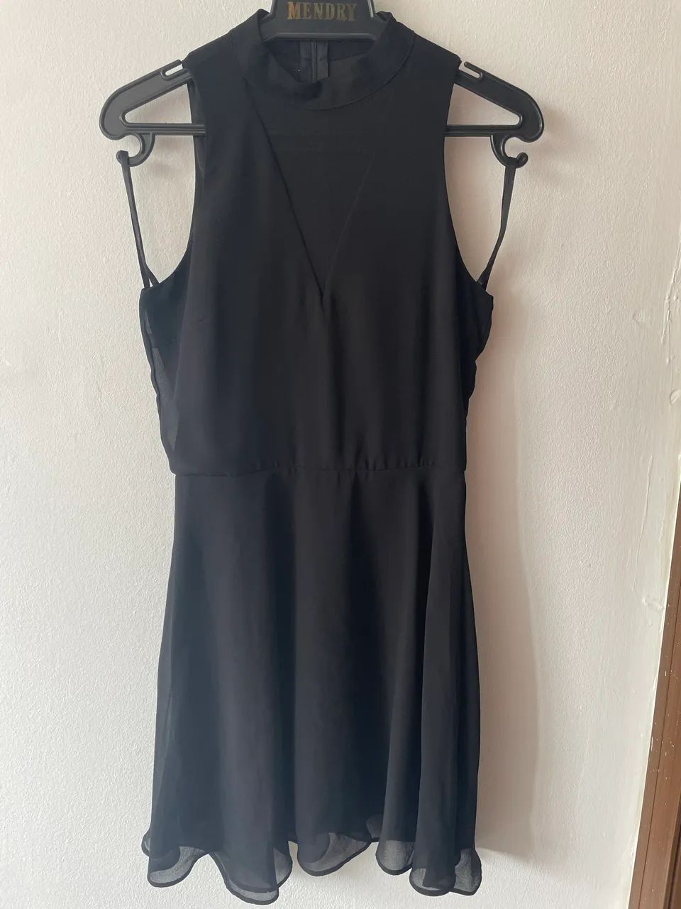 Vestido preto Renda 36 - Pool - Foto 2