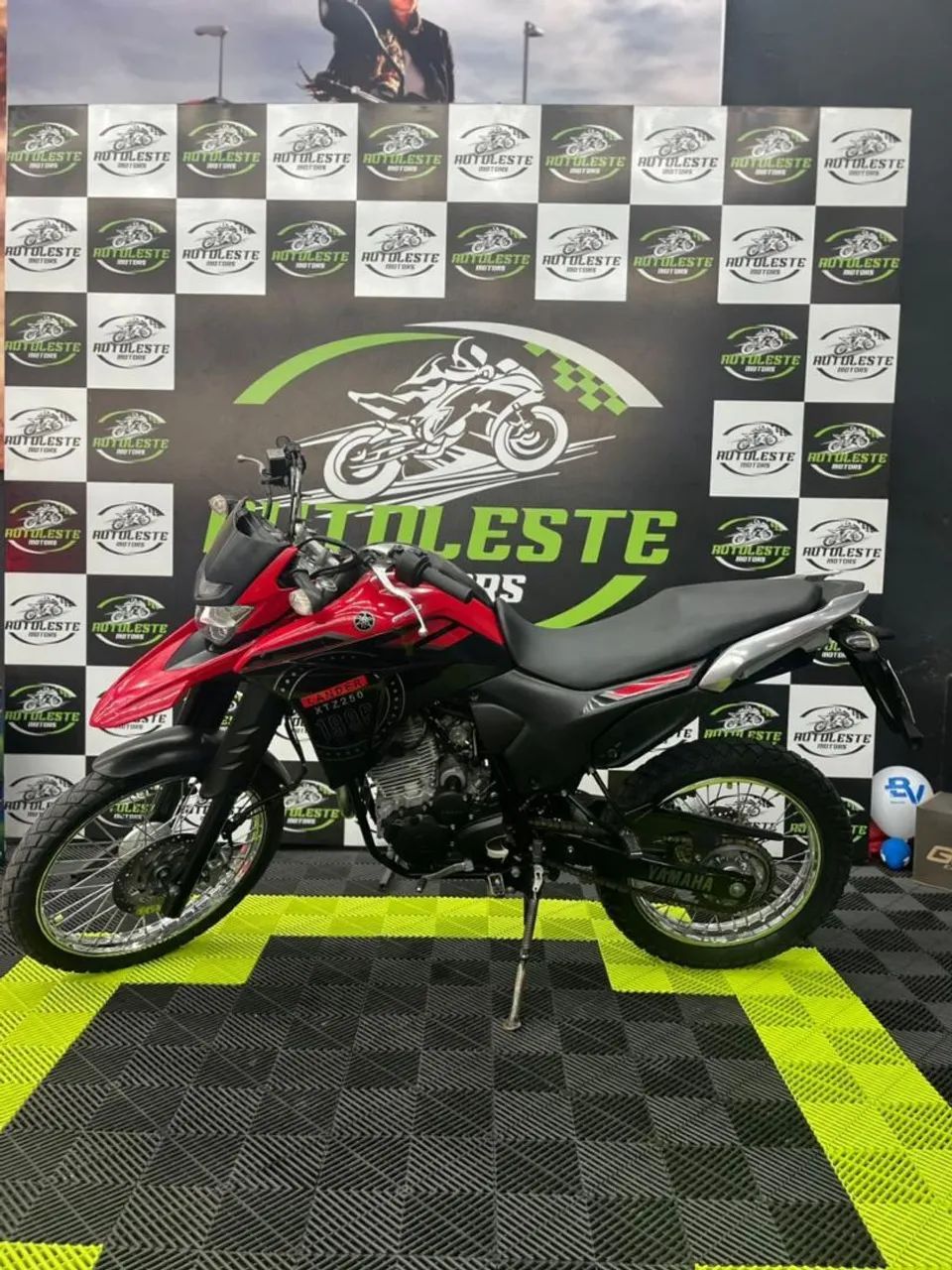Lander 250cc ano 22/23 - Foto 2