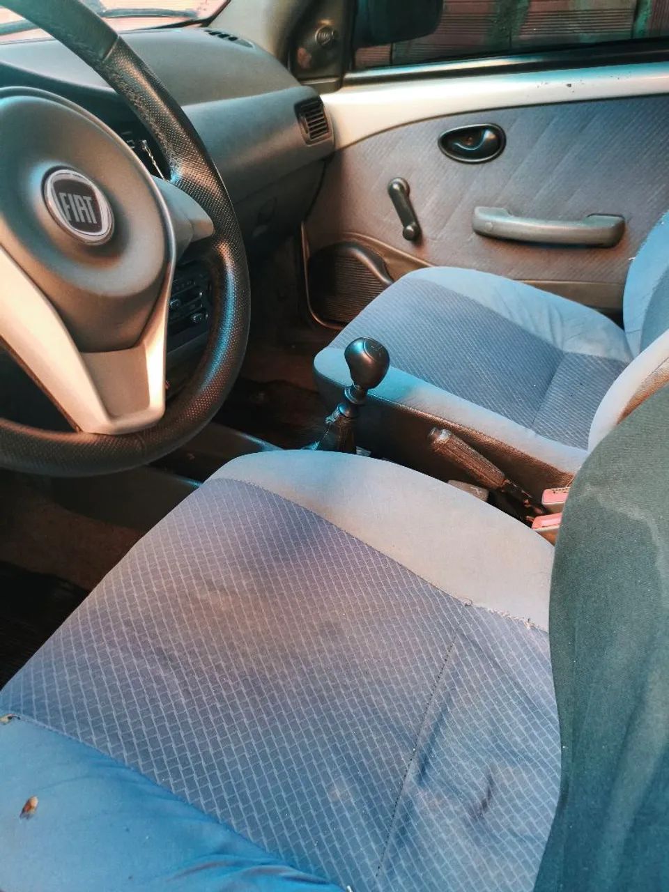 Fiat Palio 1.0/ Trofeo 1.0 Fire/ Fire Flex 4P 2004 - Foto 4