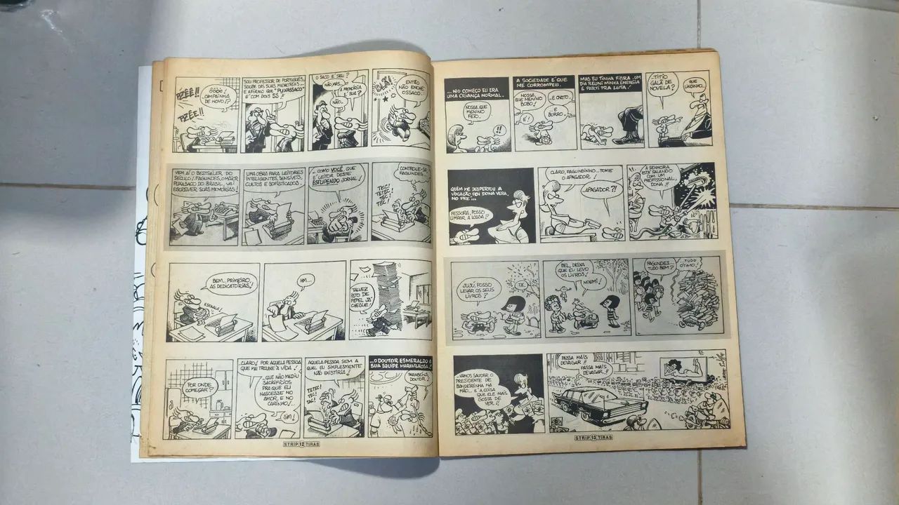 Revista Striptiras número 5 - Foto 3