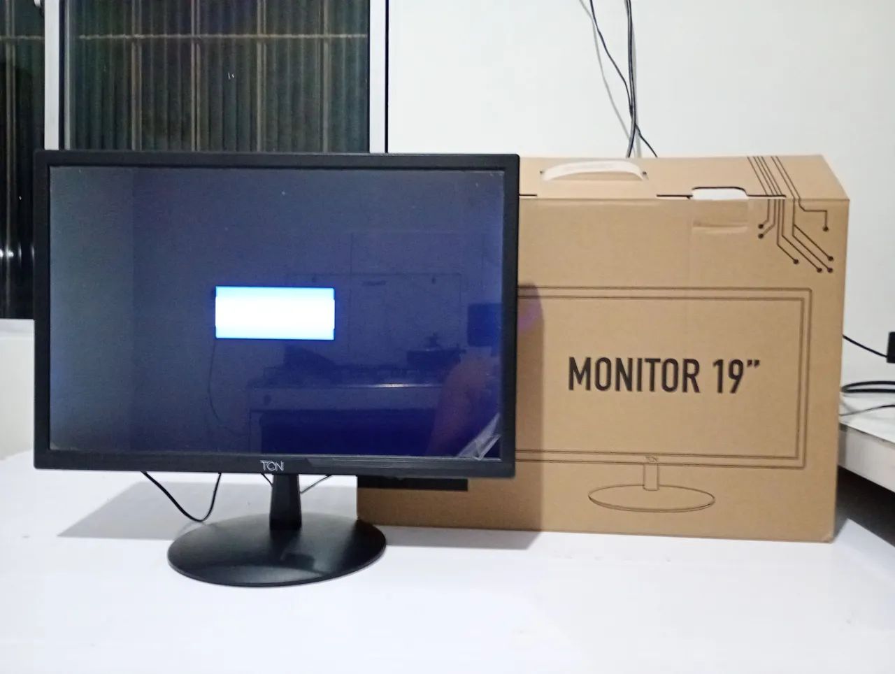 Monitor 19 polegadas novo na caixa  - Foto 4