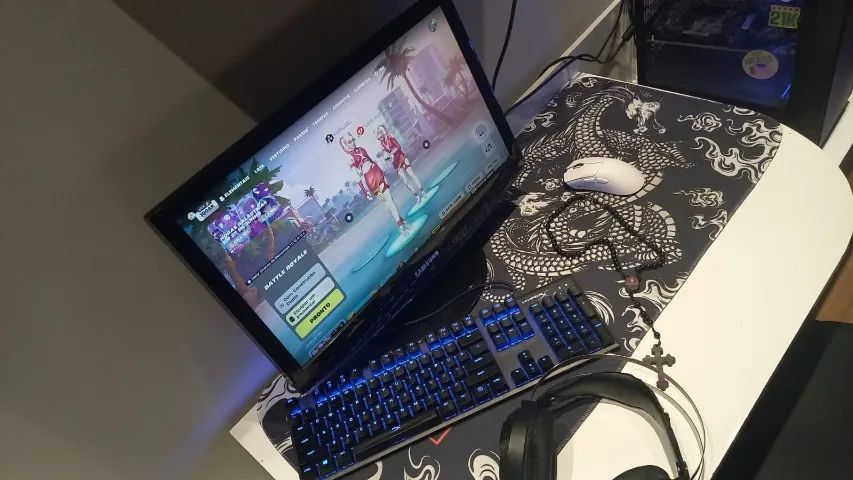 Monitor 60hz SansungSyncmaster 2033