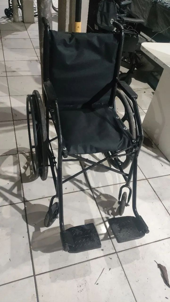 CADEIRA DE RODAS  - Foto 3