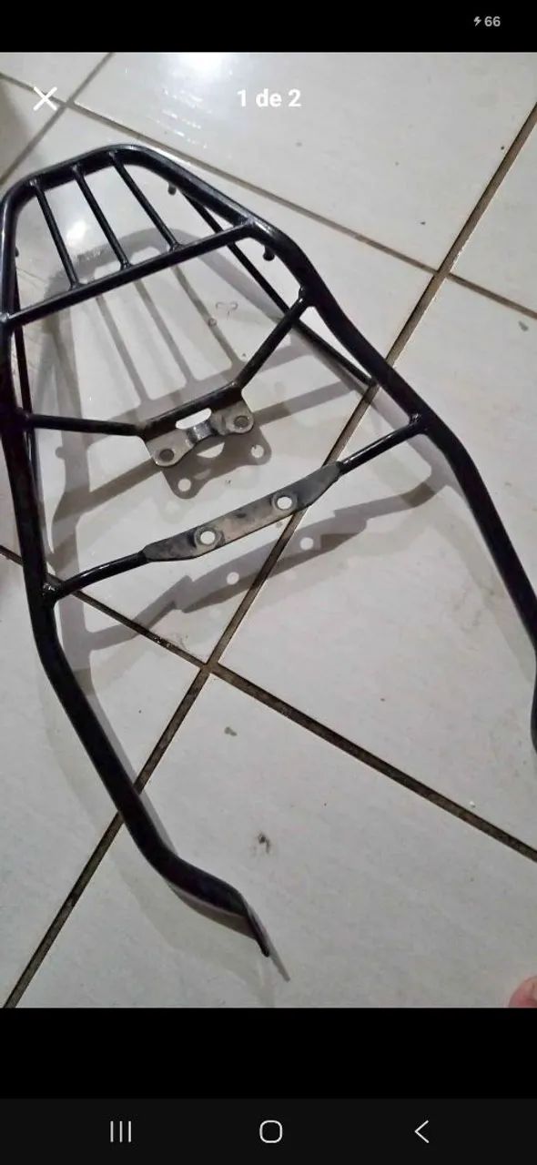Vendo churrasqueira da cg com bau com chave 