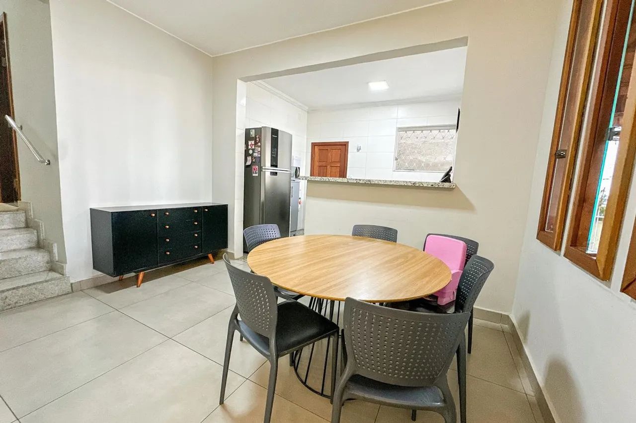Casa à Venda - Nova Suíssa, 5 Quartos, 360 m2 - Foto 4