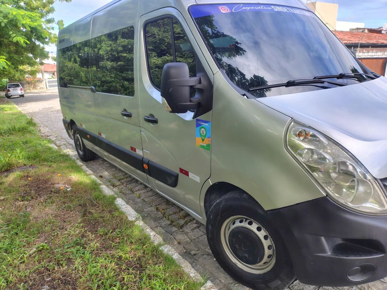 Van Master Executivo 15 Lugares - Foto 2