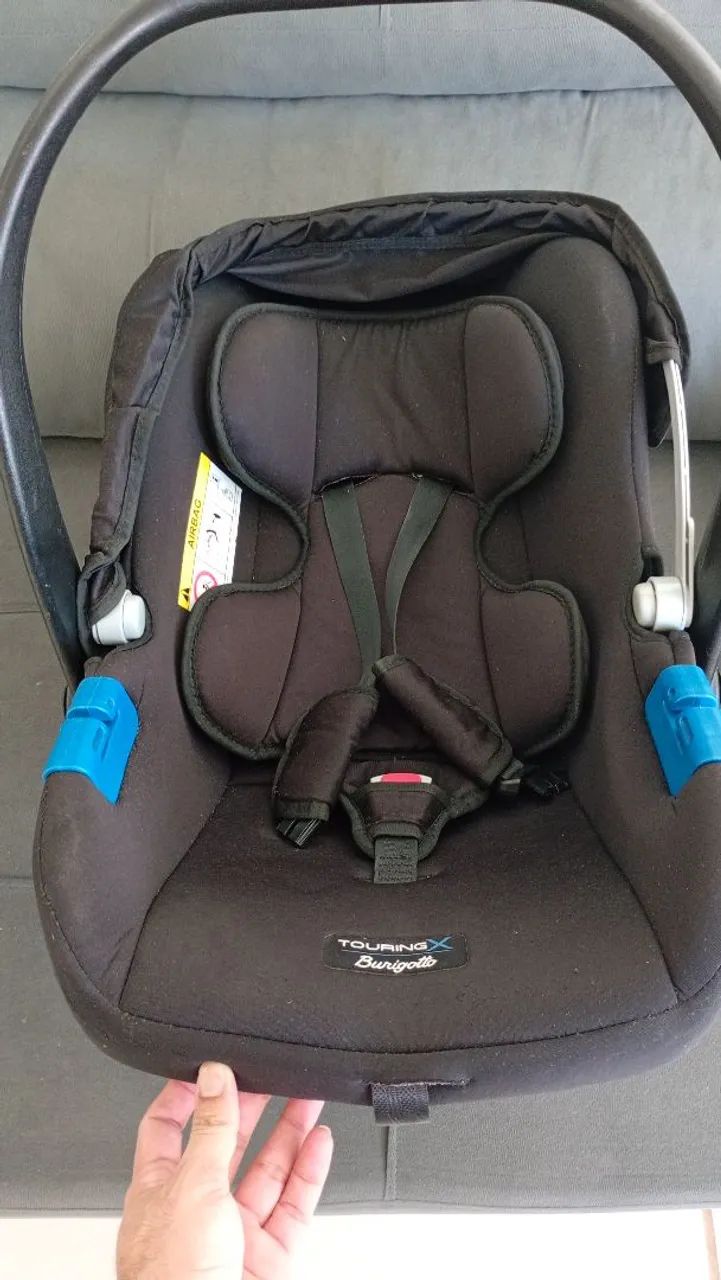 Vendo Bebe conforto + Base para carro 