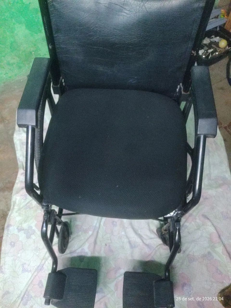 Cadeira de rodas para deficientes 