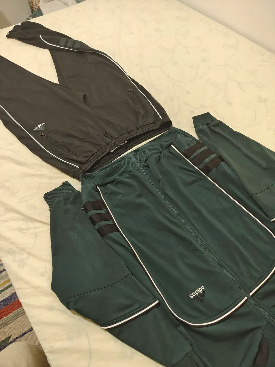 Abrigo Adidas  - Foto 2