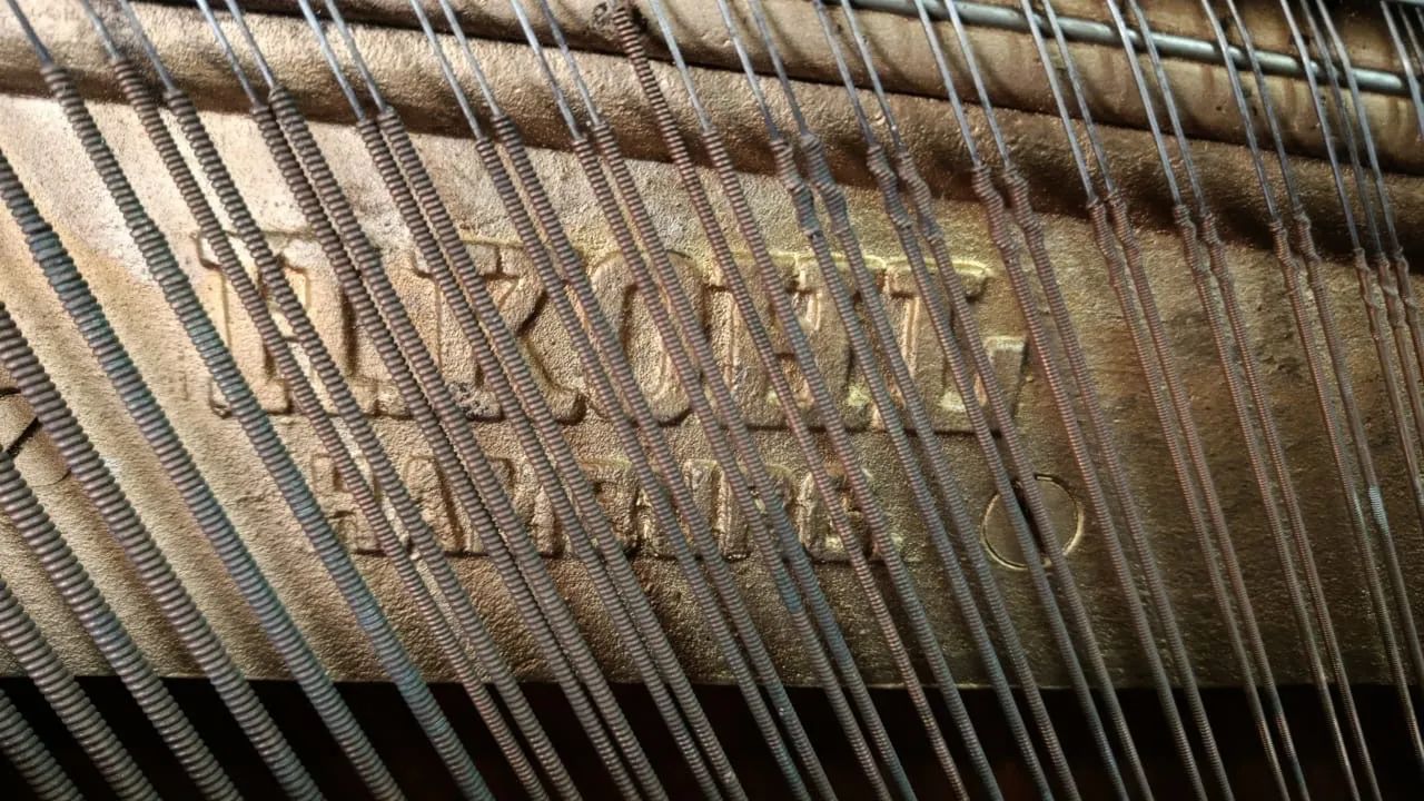 Piano vertical raro - Foto 4