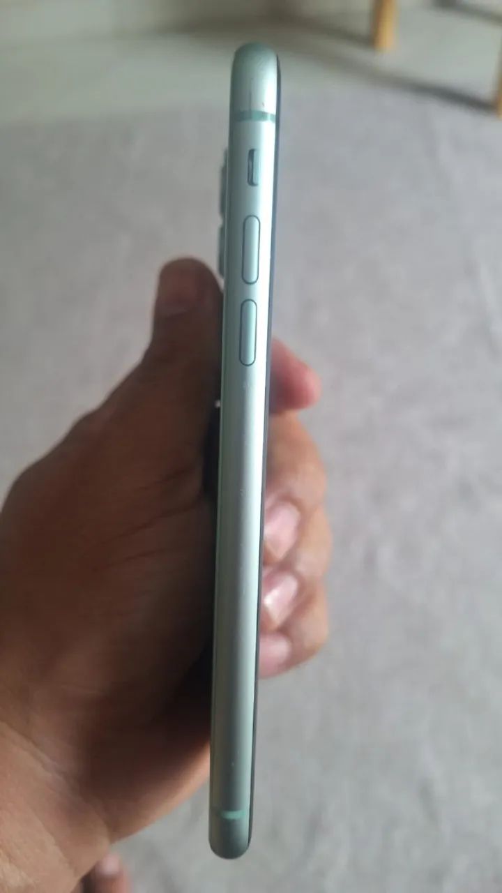 iPhone 11 128GB Verde - Estado Impecável! - Foto 3