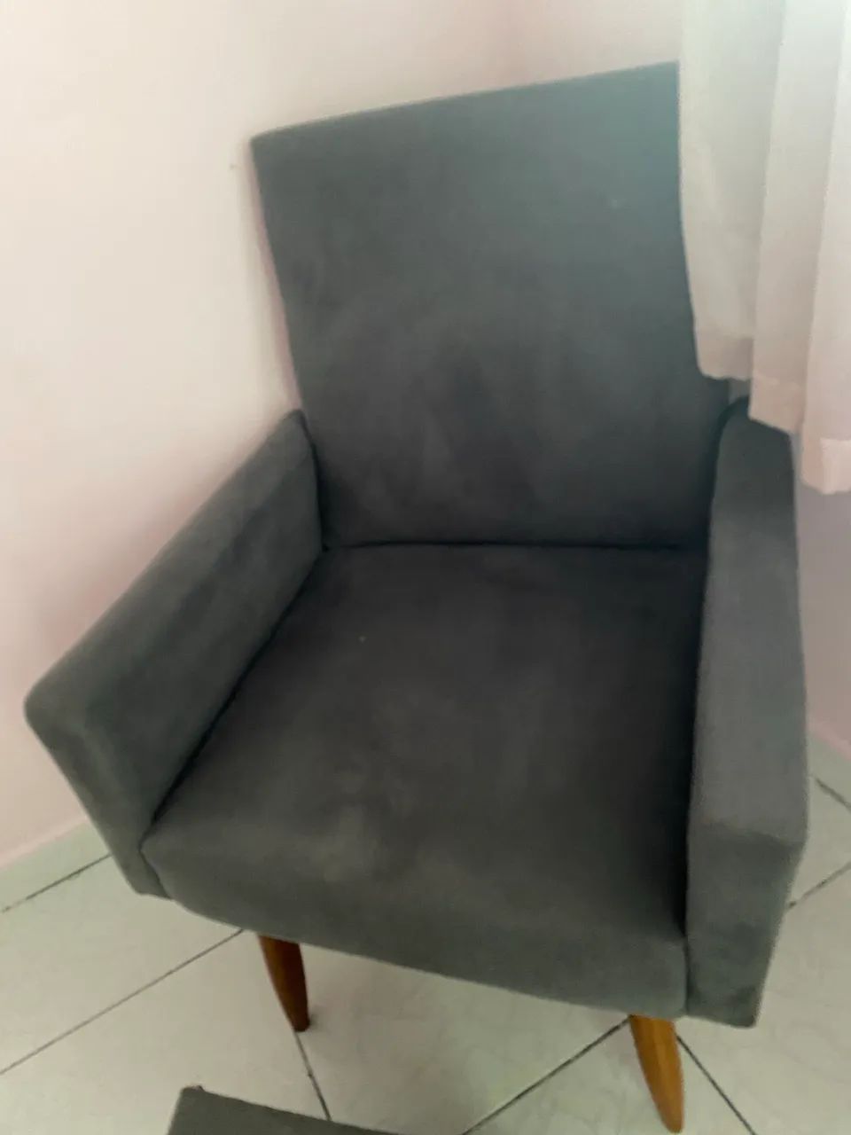 Duas poltronas em bom estado pra vender logo