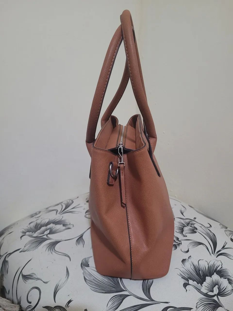 Vendo uma bolsa feminina  - Foto 4