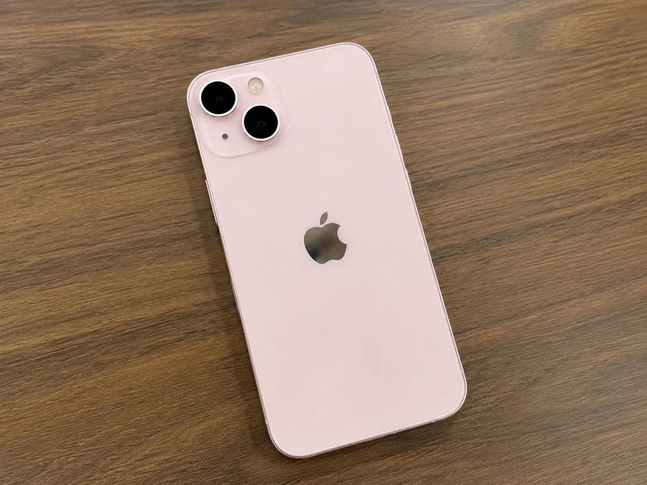 iPhone 13 128GB Rosé | 94% Bateria | Excelente estado