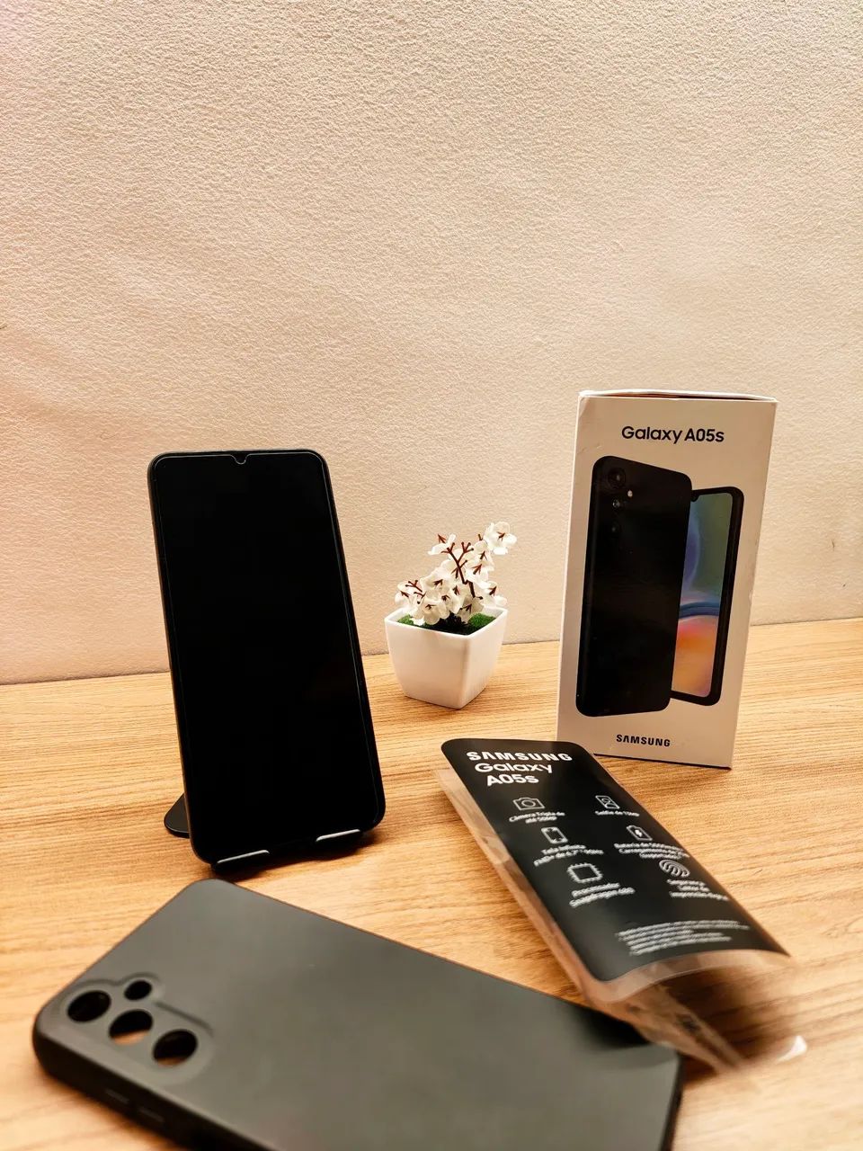 Celular A05s Samsung 6gb 128gb 90hz perfeito estado 