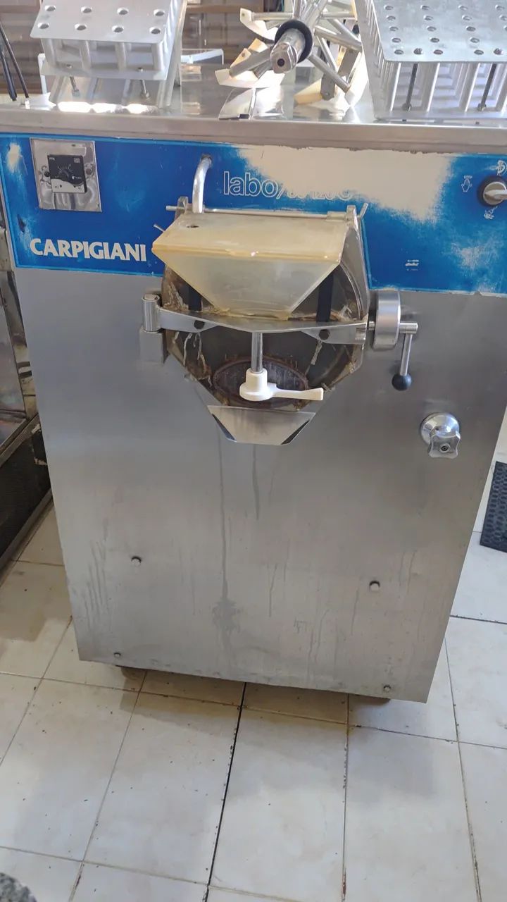 Vende-se fábrica completa de sorvete - Foto 6