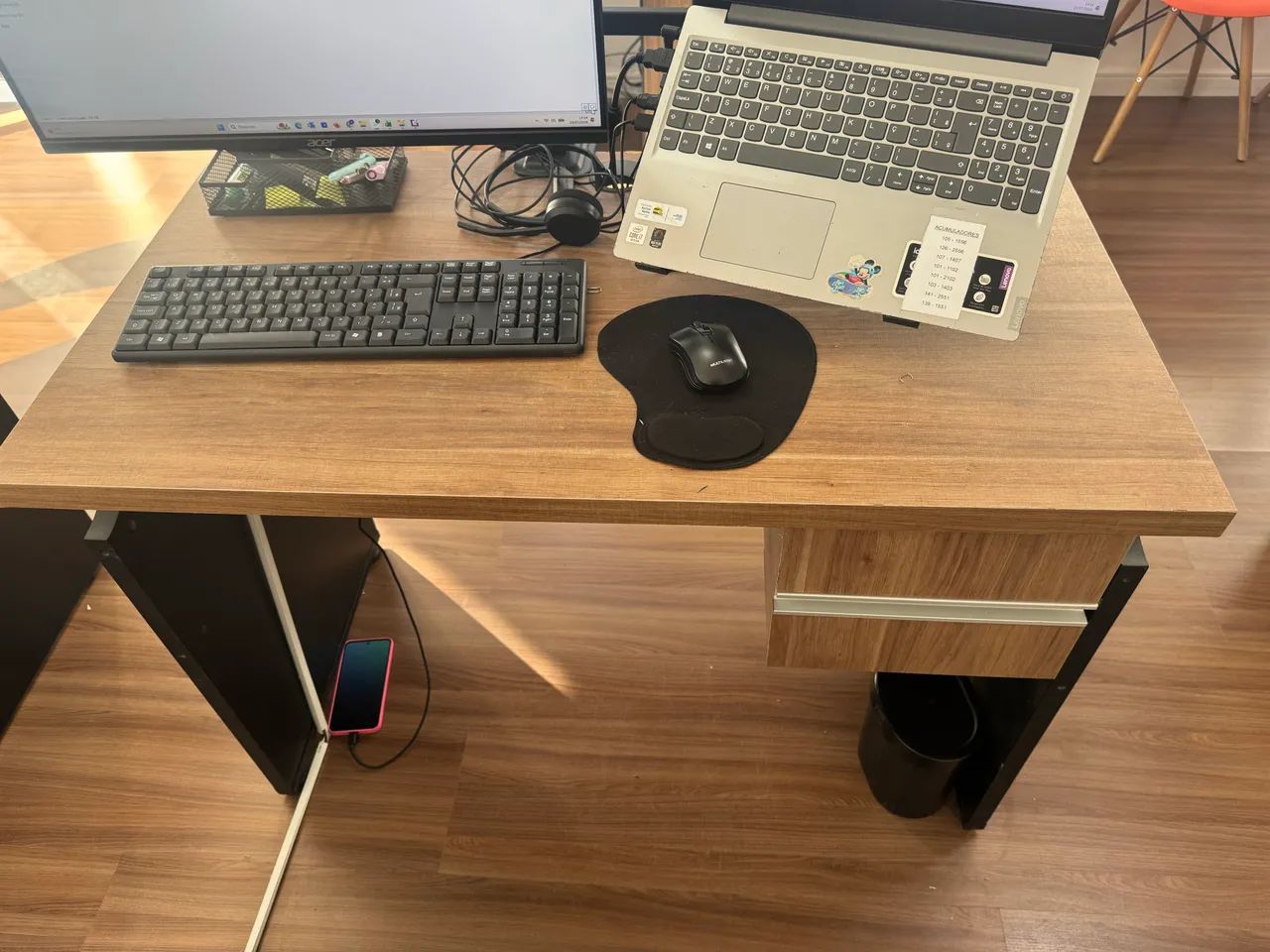 Mesa de escritório