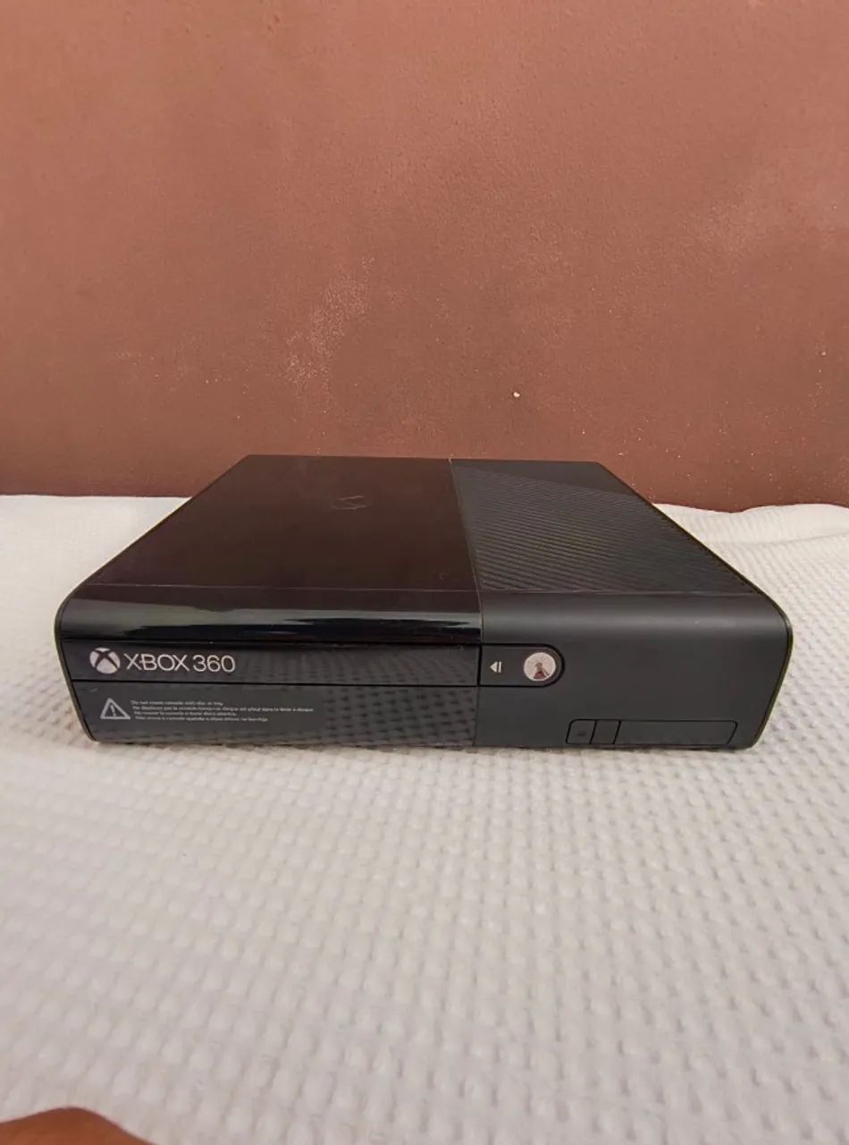 XBOX 360 SLIM BLOQUEADO - Foto 4
