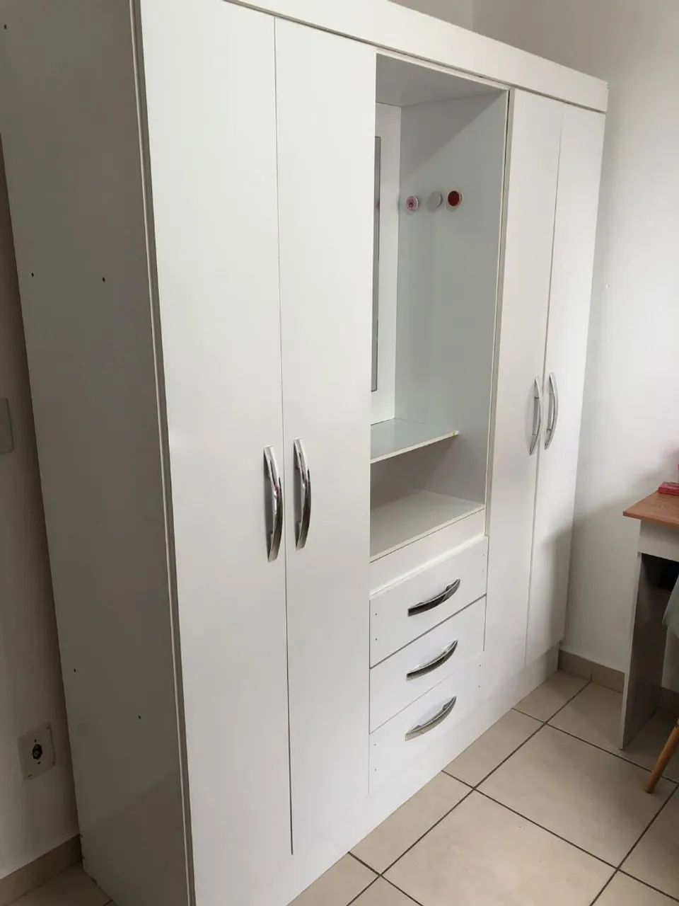 Guarda roupa solteiro