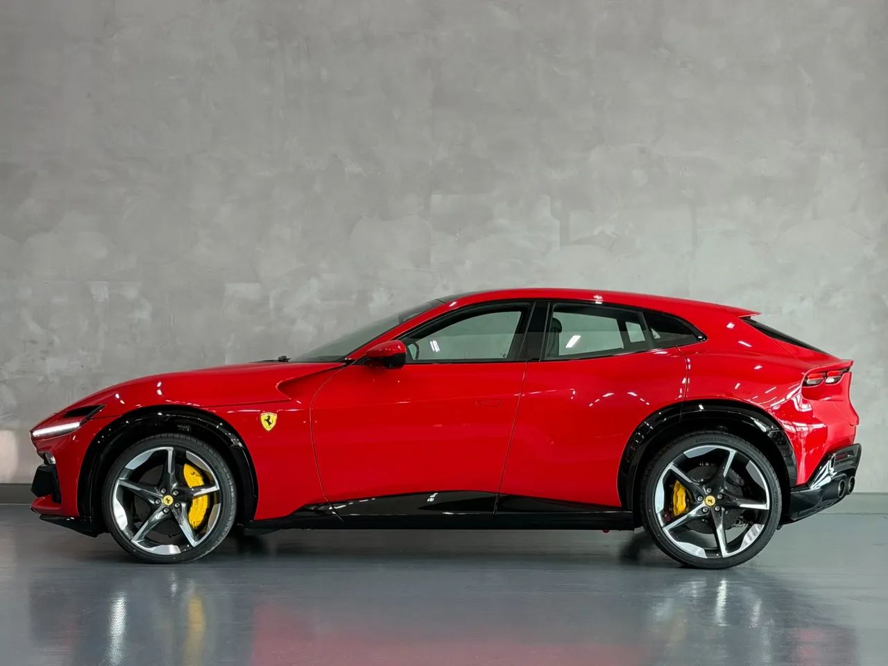 Ferrari Purosangue 6.5 V12 725cv, foto 2 de 20