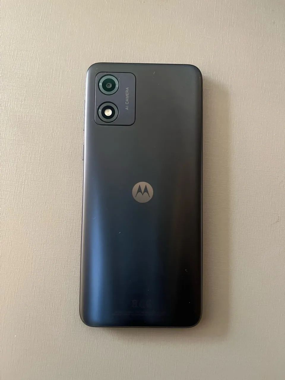 Motorola E13 